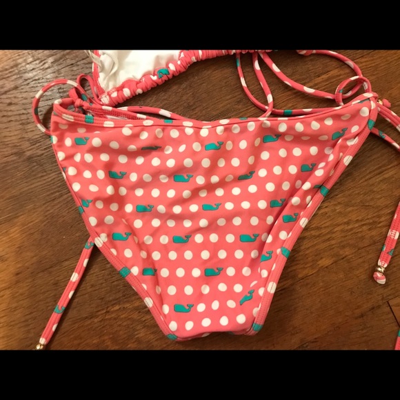Vineyard vines whale bikini - Picture 5 of 6